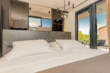 Holiday House with Pool in Srima, Vodice