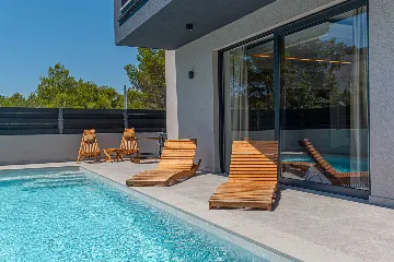 Holiday House with Pool in Srima, Vodice