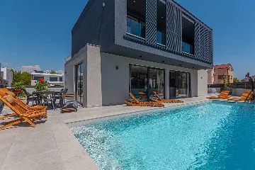 Holiday House with Pool in Srima, Vodice