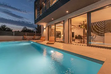 Holiday House with Pool in Srima, Vodice