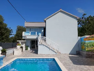 Primošten Burnji Holiday House for Up to 8 Guests