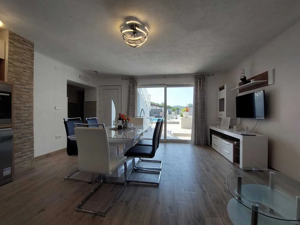 Primošten Burnji Holiday House for Up to 8 Guests