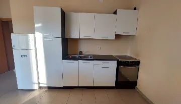 Vodice Apartment for 4 Guests with Parking