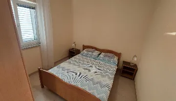 Vodice Apartment for 4 Guests with Parking