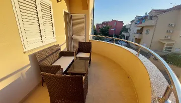 Vodice Apartment for 4 Guests with Parking