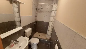 Vodice Apartment for 4 Guests with Parking