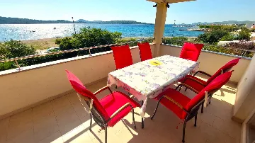 Holiday House in Srima, Vodice for 6 Guests