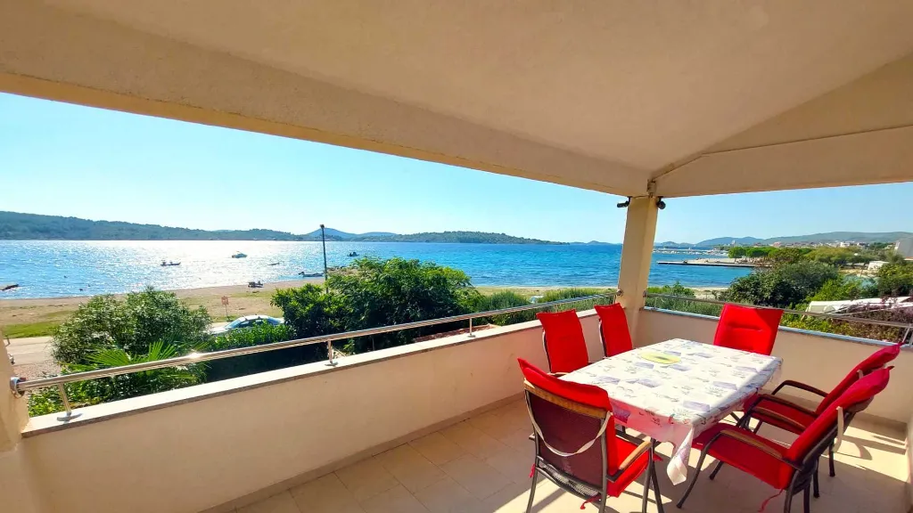 Holiday House in Srima, Vodice for 6 Guests