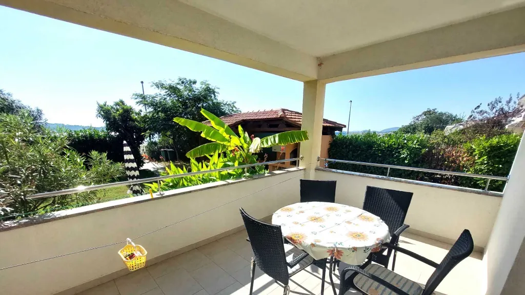 Holiday House in Srima, Vodice for 6 Guests