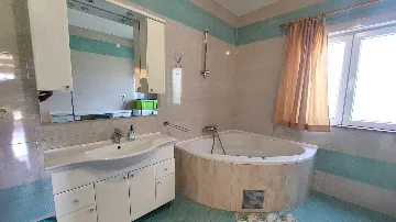 Holiday House in Srima, Vodice for 6 Guests