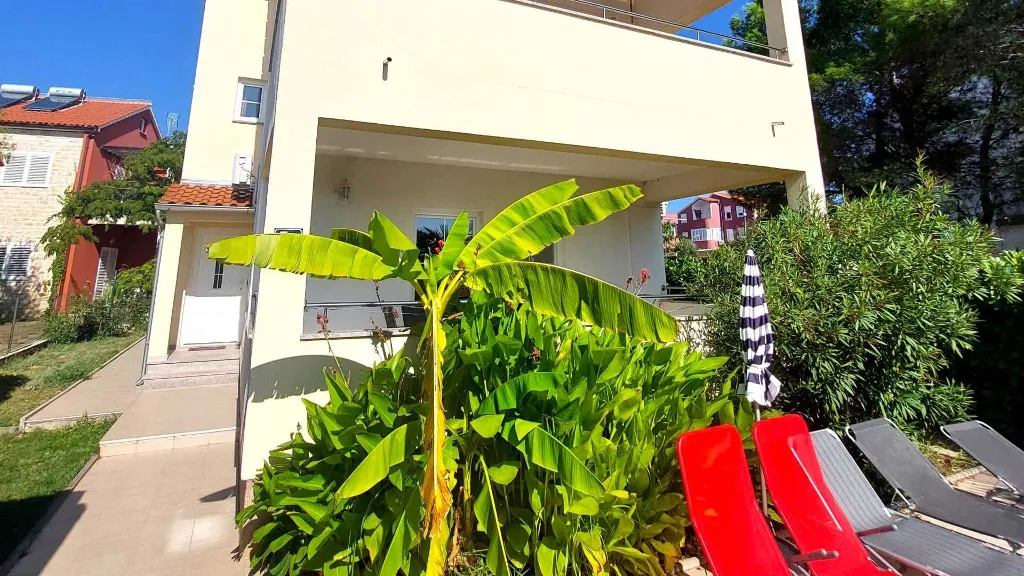 Holiday House in Srima, Vodice for 6 Guests