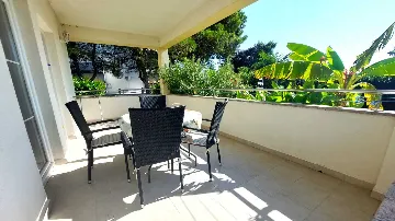 Holiday House in Srima, Vodice for 6 Guests