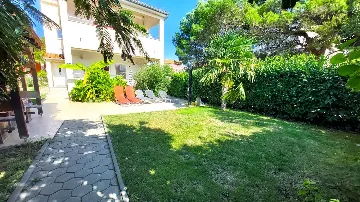 Holiday House in Srima, Vodice for 6 Guests