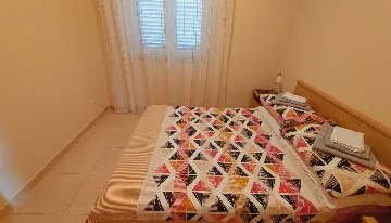 Apartment for 4 Guests in Vodice