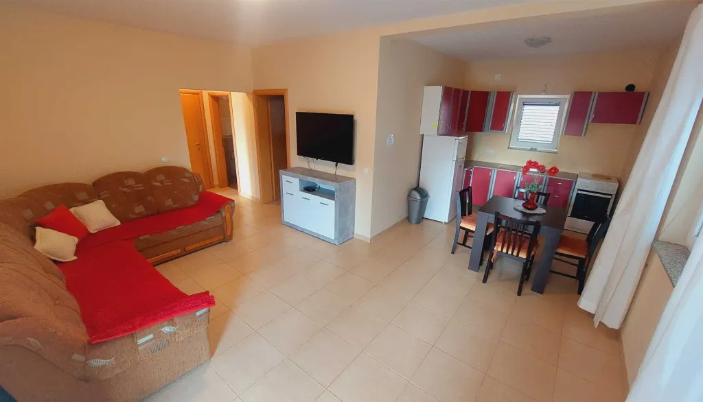 Apartment for 4 Guests in Vodice