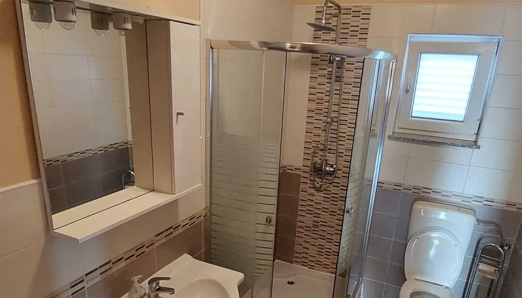 Apartment for 4 Guests in Vodice