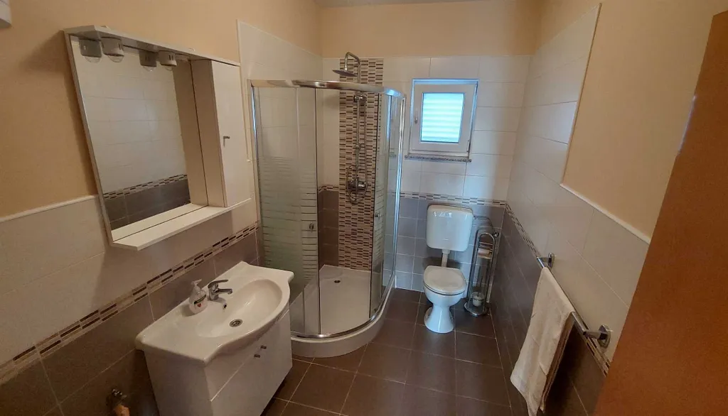 Apartment for 4 Guests in Vodice