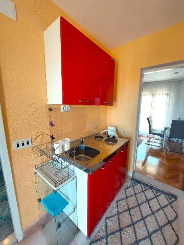 Rural Holiday House in Primošten for 8 Guests