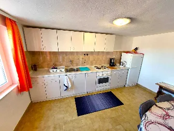 Rural Holiday House in Primošten for 8 Guests