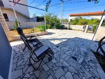 Rural Holiday House in Primošten for 8 Guests