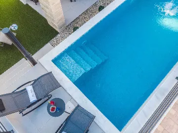 Holiday House in Vodice for Up to 7 Guests