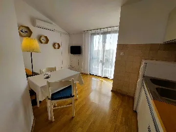 Vodice 1-Bedroom Apartment for 2 Guests