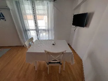 Vodice 1-Bedroom Apartment for 2 Guests