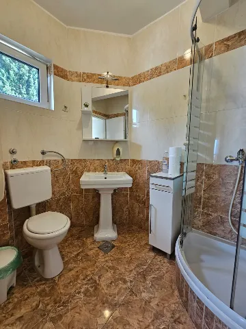 Primošten 1-Bedroom Apartment for Up to 3 Guests