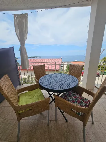 Primošten 1-Bedroom Apartment for Up to 3 Guests