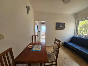 Primošten 1-Bedroom Apartment for Up to 3 Guests