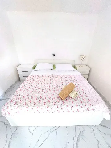 1-Bedroom Apartment for up to 3 Guests in Primošten