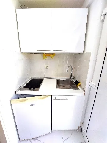 1-Bedroom Apartment in Primošten for 2–3 Guests