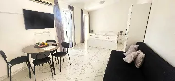 1-Bedroom Apartment in Primošten for 2–3 Guests