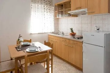 Vodice 1-Bedroom Apartment for Up to 4 Guests