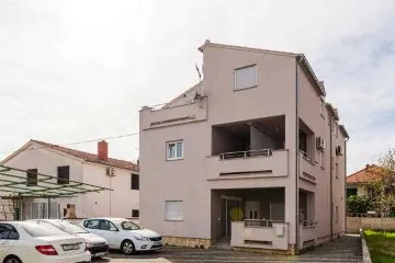 Vodice 1-Bedroom Apartment for Up to 4 Guests