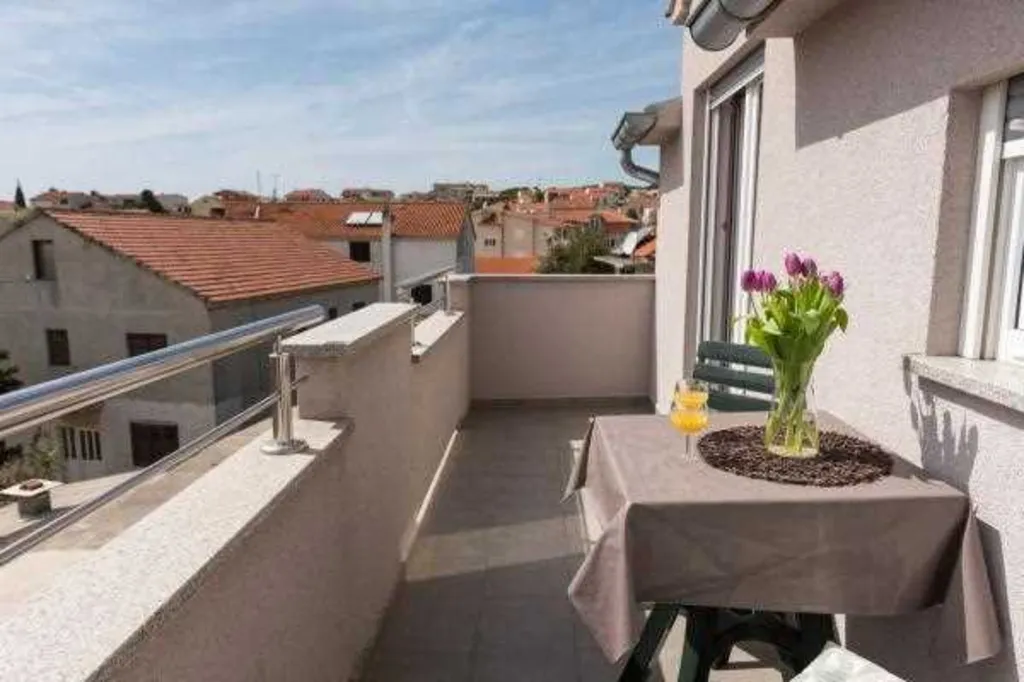 Vodice Studio Apartment for 2 Guests