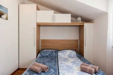 Apartment Room for 2 in Vodice, Croatia