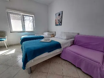 Studio Apartment in Šibenik for Up to 3 Guests