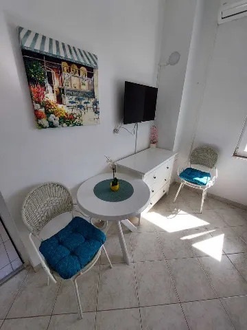 Studio Apartment in Šibenik for Up to 3 Guests