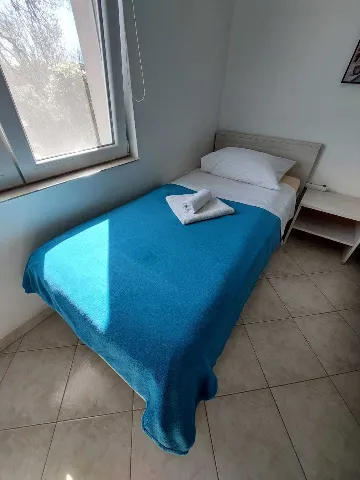 Studio Apartment in Šibenik for Up to 3 Guests