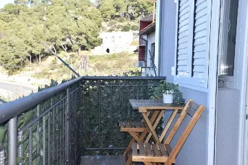 Šibenik Apartment for 4 Guests with 2 Bedrooms