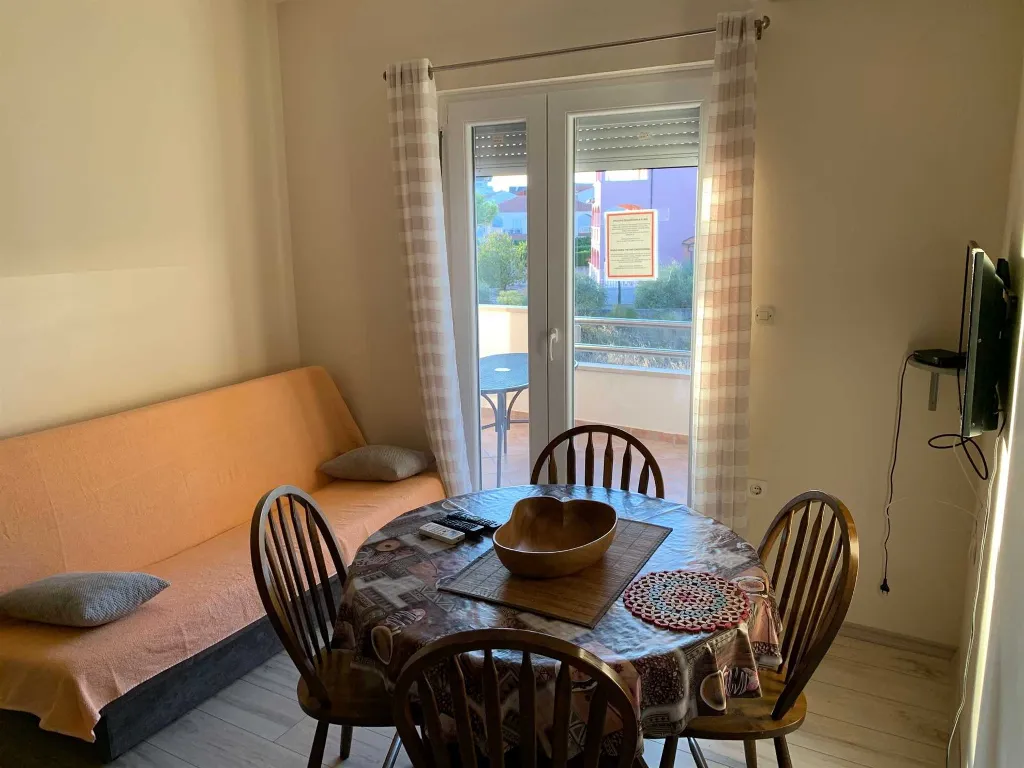 1-Bedroom Apartment in Vodice for up to 4