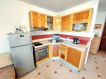 Vodice 2-Bedroom Apartment for 5 Guests