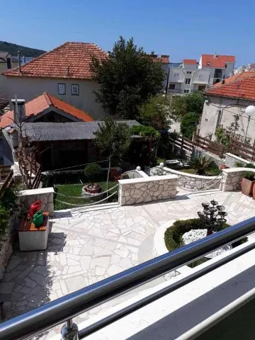 Two-Bedroom Apartment in Primošten for 5 Guests