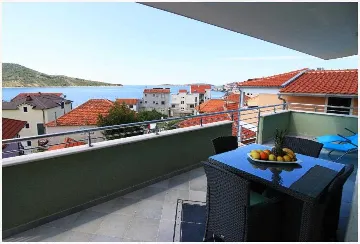 1-Bedroom Apartment in Primošten for 4 Guests