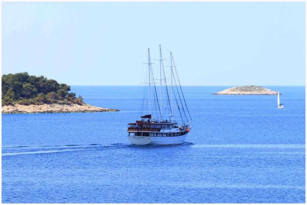 1-Bedroom Apartment in Primošten for 4 Guests