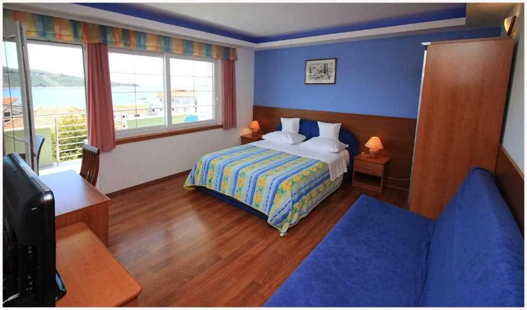 1-Bedroom Apartment in Primošten for 4 Guests