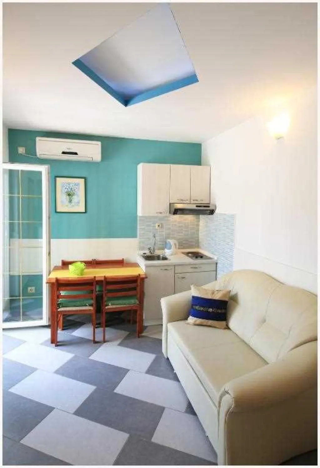 Primošten 1-Bedroom Apartment for Up to 3