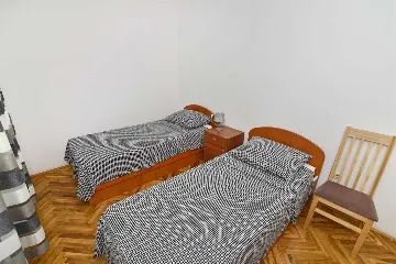 Vodice Srima 2-Bedroom Apartment for 5 Guests