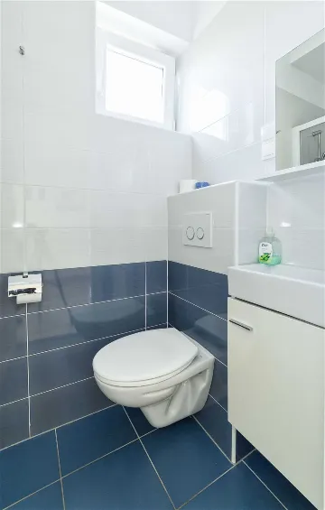 3-Bedroom Apartment in Vodice for Up to 8